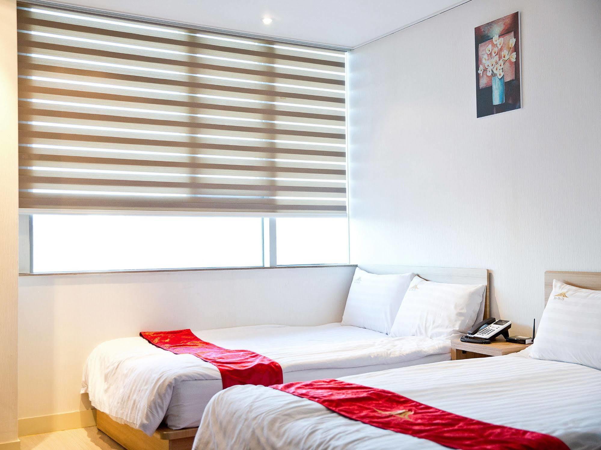 Inn-The City Seoul Exterior foto