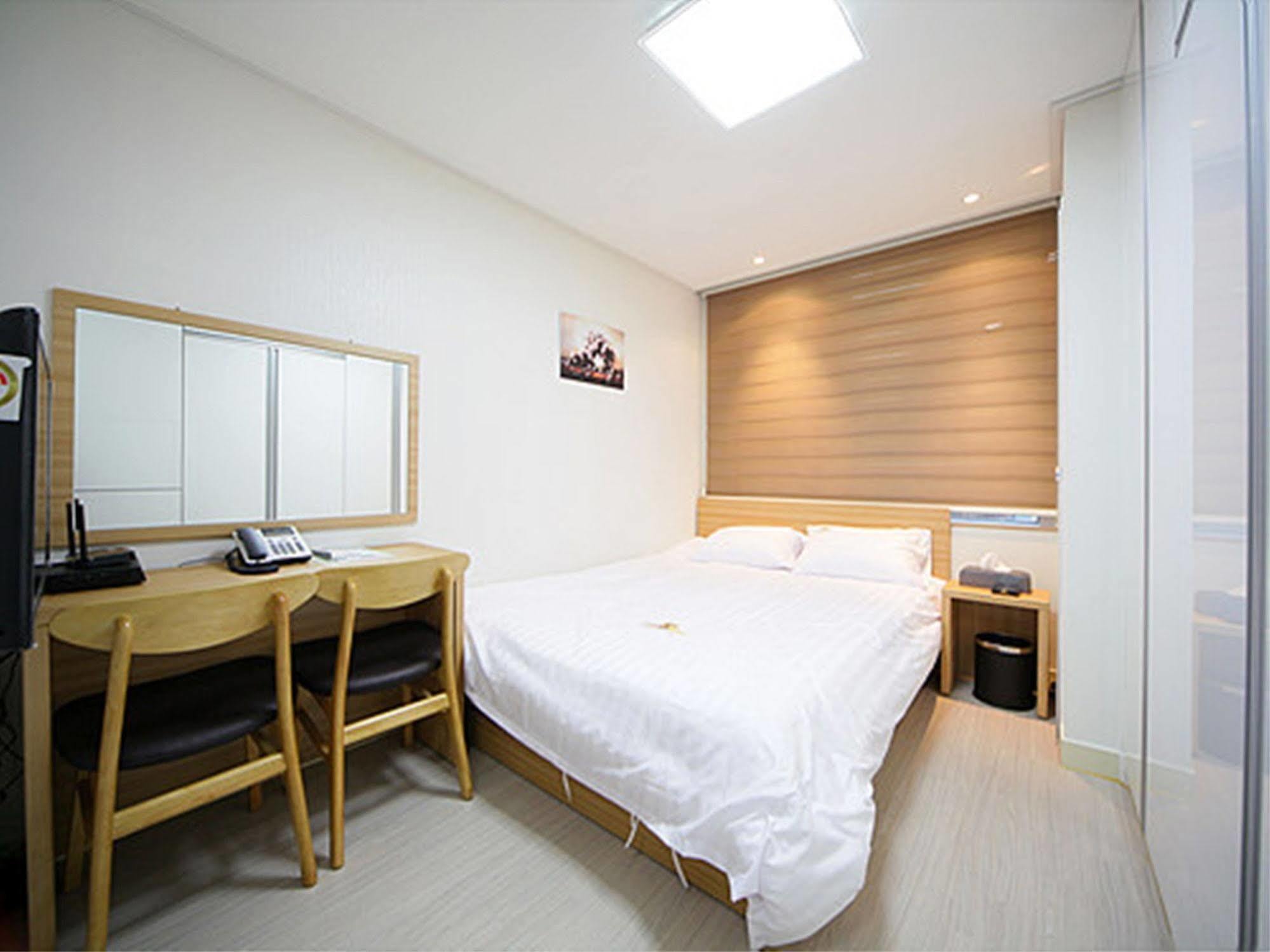 Inn-The City Seoul Exterior foto